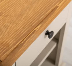 Noptiera cu 1 sertar si rafturi deschise de la Rustic Butique PS478 - Culoare Top_P002 - Culoare Corp_P024 - DUBLU COLOR