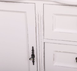 Comoda cu 1 usa si 3 sertare Chic, sertare pe sine soft close de la Rustic Butique PS645 - Culoare_P030++P004A - 2 STRATURI DE CULORI ANTICHIZAT