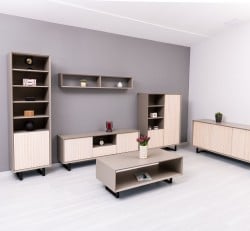 Bufet cu 2 usi Slatted de la Studio Szel Colectia Slatted - Culoare Corp_P030 - Culoare Usi si Sertare_P095 - DUBLU COLOR