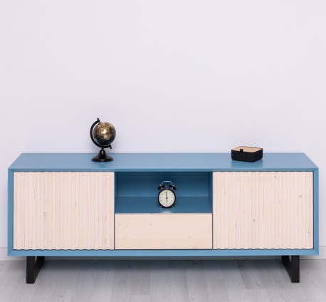 Comoda TV cu 2 usi si 1 sertar Slatted de la Studio Szel PS752 - Culoare Corp_P053 - Culoare Usi_P095 - DUBLU COLOR