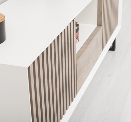 Comoda TV cu 2 usi si 1 sertar Slatted de la Studio Szel PS752 - Culoare Corp_P039 - Culoare Usi_P037 - DUBLU COLOR