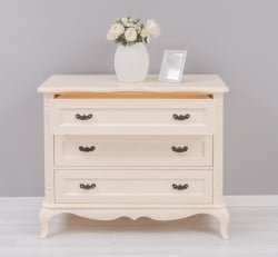 Comoda cu 3 sertare Chic sertare pe sine soft close de la Studio Szel PS646 - Culoare_P025A - VOPSIT ANTICHIZAT