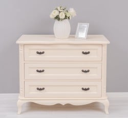 Comoda cu 3 sertare Chic sertare pe sine soft close de la Studio Szel PS646 - Culoare_P025A - VOPSIT ANTICHIZAT