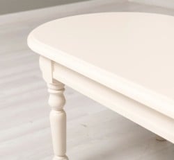 Masuta de cafea cu picioare strunjite de la Studio szel SPEC21660 - Culoare P015 - PAINT