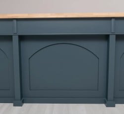 Mobilier pentru bar cu blat din lemnde la Studio Szel SPEC22183 - Culoare Top_P0 - Culoare Corp_P087 - DUBLU COLOR