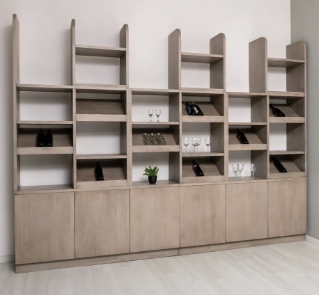 Sistem de rafturi pentru vinuri din lemn de stejar de la Studio Szel SPEC20891 - Culoare P037 - BURSHED