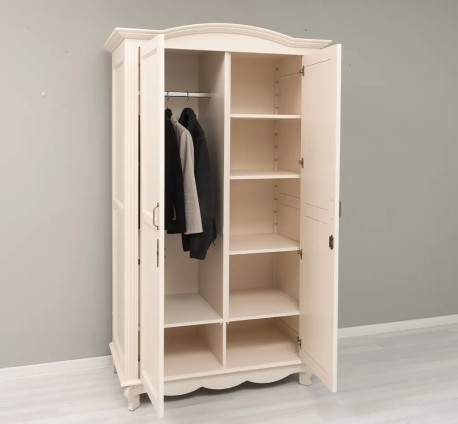 Dulap cu 2 uși cu rafturi reglabile și bară pentru umerașe de la Studio Szel – SPEC21650 – Culoare P025 – VOPSIT