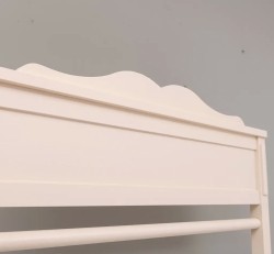 Cuier clasic tip cabină cu polițe de la Studio Szel - SPEC22365 - Culoare - P025 - VOPSIT