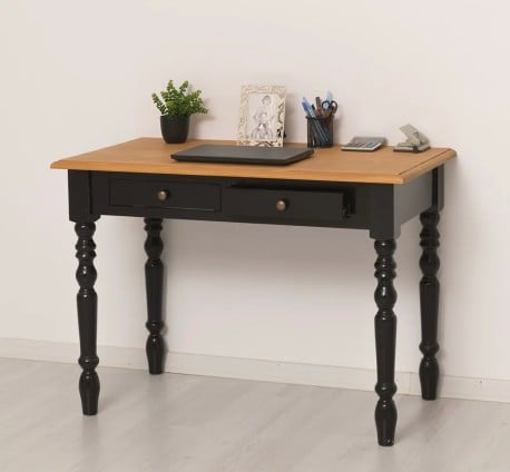 Masa de scris cu picioare strunjite, 2 sertare de la Studio Szel PS200 - Culoare_Top-P002_P150 - VOPSIT