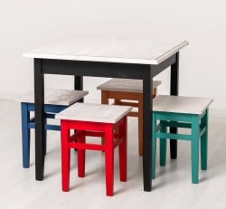 Set Bistro Multicolor cu 4 Scaune de la Studio Szel - SET129 - Culoare Top_P080 - Culoare Corp_Multicolor - DUBLU COLORE