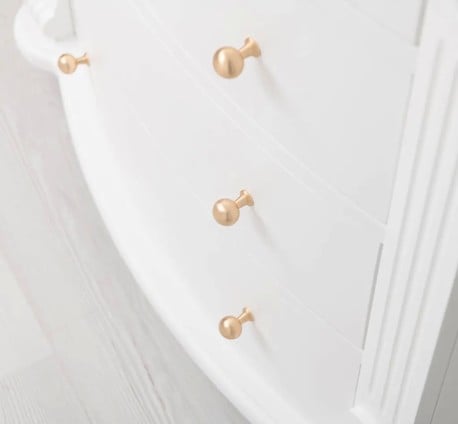Comoda cu 4 sertare curbate, Colectia Directoire de la Studio Szel PS36 - Culoare_P004 - VOPSIT